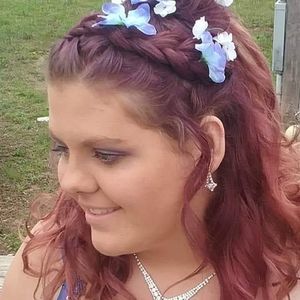 Meet your Posher, Tonya